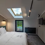 Aparthotel Shelter