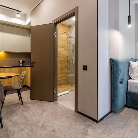 Shelter Lejlighedshotel 4*