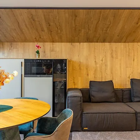 Shelter Aparthotel Bukovel