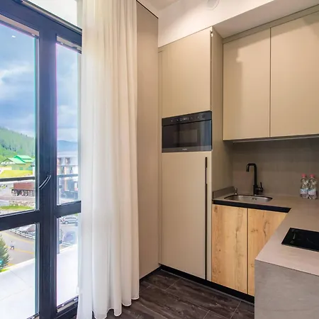 Shelter Aparthotel Bukovel