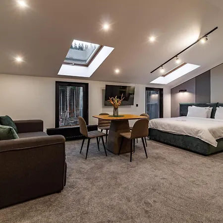 Shelter Aparthotel