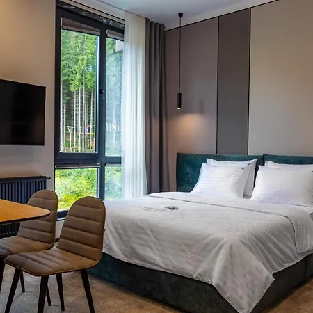 Shelter Aparthotel 4*