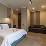 Hotel apartamentowy Shelter 4*