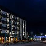 Hotel apartamentowy Shelter
