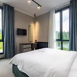 Hotel apartamentowy Shelter