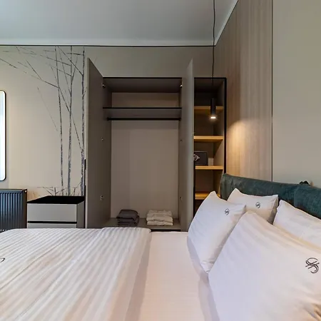 Apartmanhotel Shelter 4*