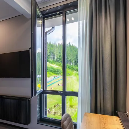 Apartmanhotel Shelter 4*